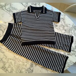 EUC Black and White Women’s Lounge Set